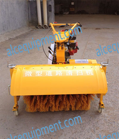 Snow sweeper