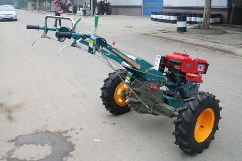 Walking tractor