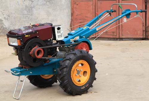 Walking tractor