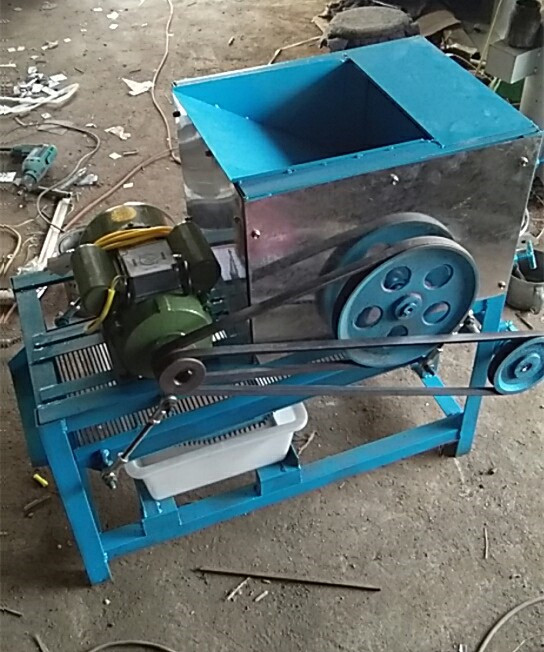 snail meat shell separator, snail shell removing machine, snail shell machine