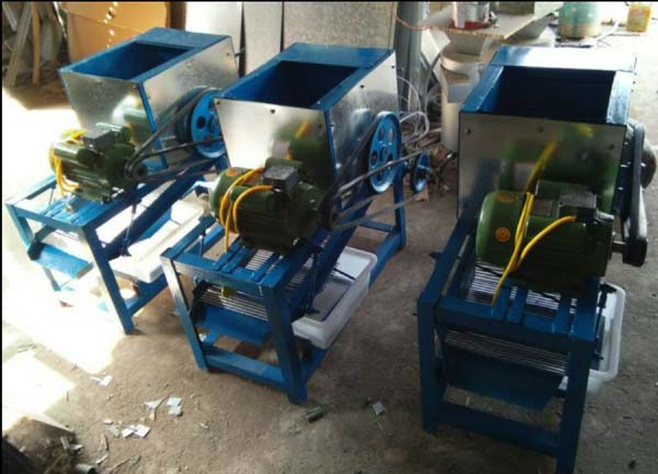 snail meat shell separator, snail shell removing machine, snail shell machine